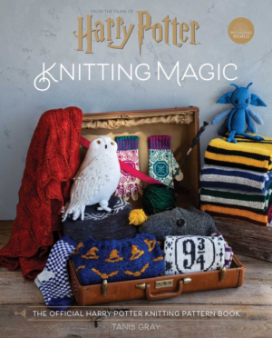 Harry Potter: Knitting Magic: The Official Harry Potter Knitting P